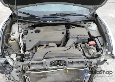 2018 Nissan Altima 2.5 из США, поврежденный, VIN 1N4AL3AP3JC197762